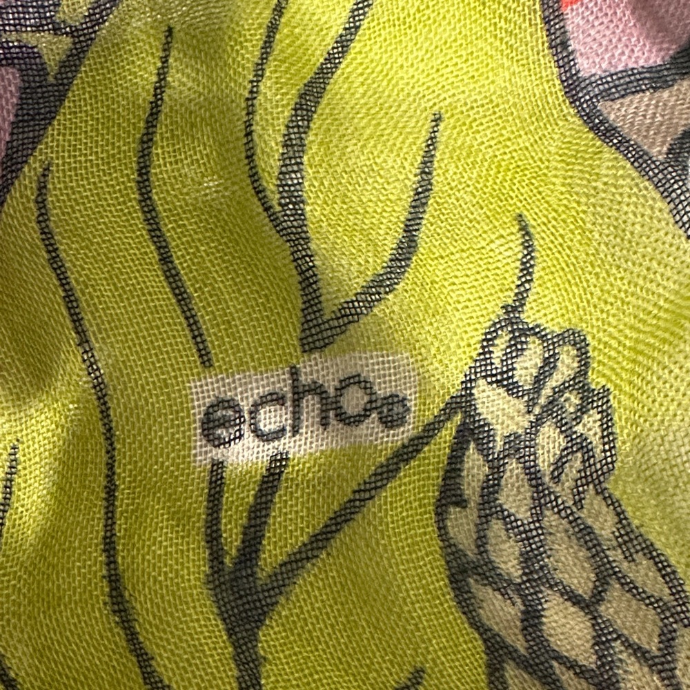 Echo Vibrant Leaf Pattern Scarf - image 3